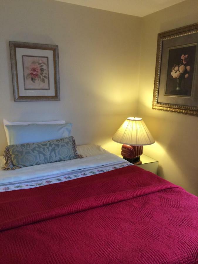 Wellesley Bed And Breakfast Екстер'єр фото